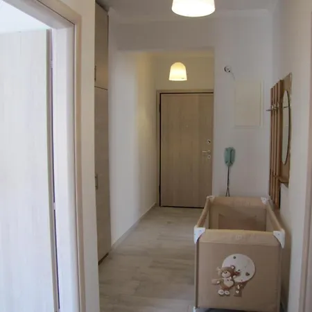 Kostas' House * חניוטי