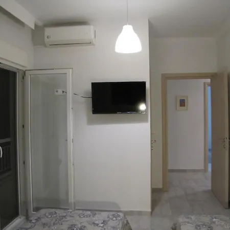 דירה Kostas' House חניוטי