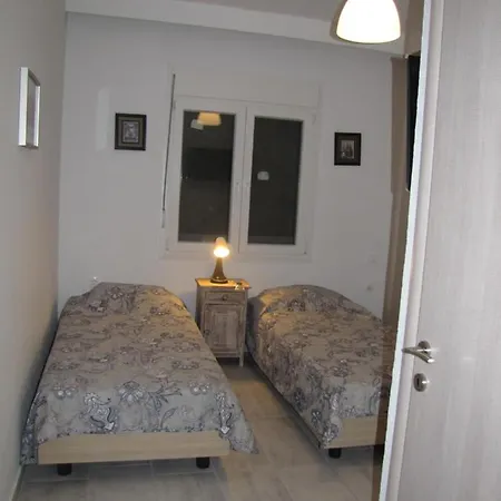 דירה Kostas' House חניוטי