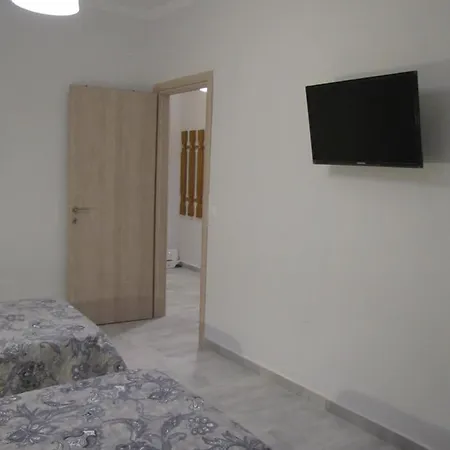 דירה Kostas' House חניוטי