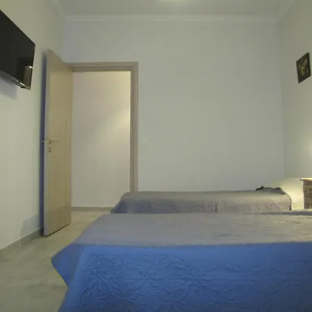 Kostas' House חניוטי