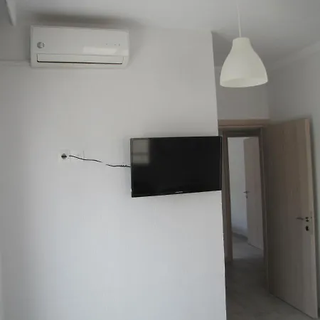 דירה Kostas' House חניוטי